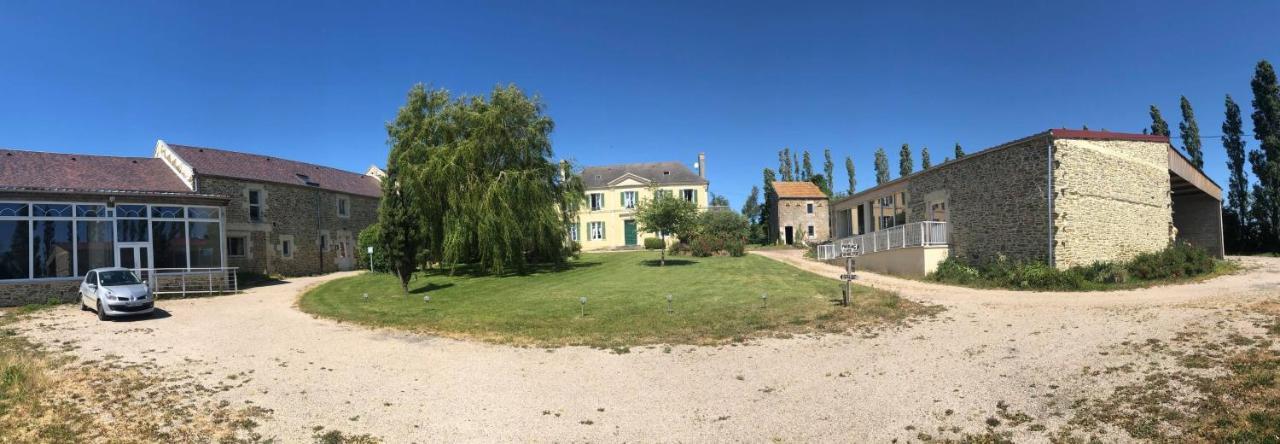 Bed And Breakfast Au Champ Du Douits Saint-Agnan-le-Malherbe Dış mekan fotoğraf