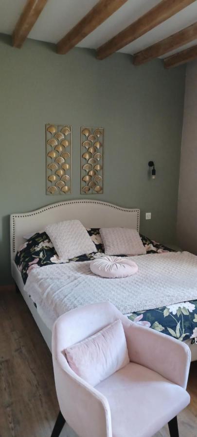 Bed And Breakfast Au Champ Du Douits Saint-Agnan-le-Malherbe Dış mekan fotoğraf